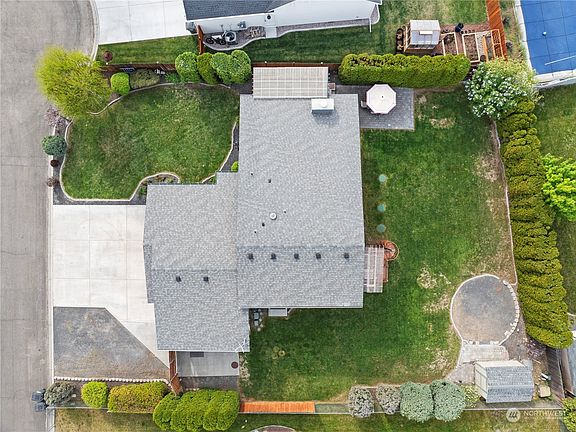 4th image of 9394 Albert Way SE