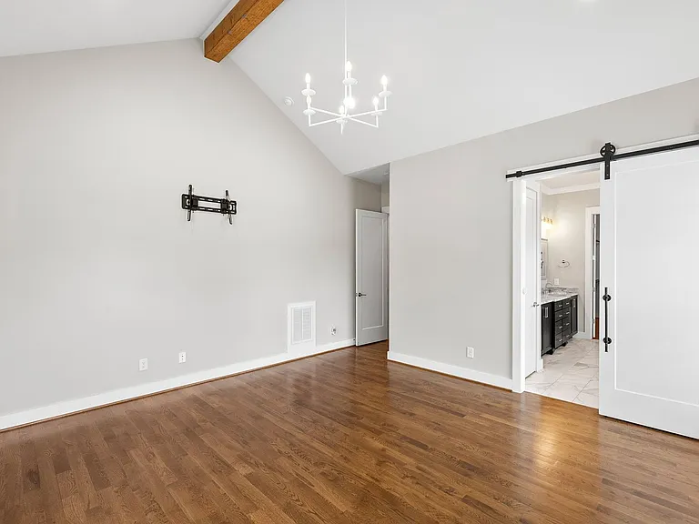 5601 Old Pearce Rd — Photo 10