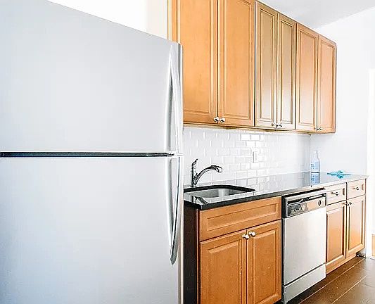 3rd image of 630 W 172nd St APT 43