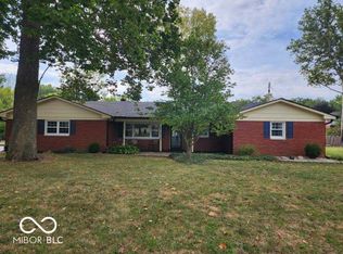 425 E Hill Valley Dr, Indianapolis, IN 46227