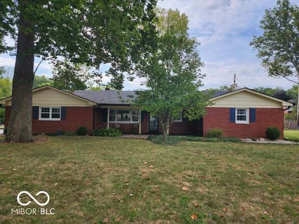 425 E Hill Valley Dr, Indianapolis, IN 46227