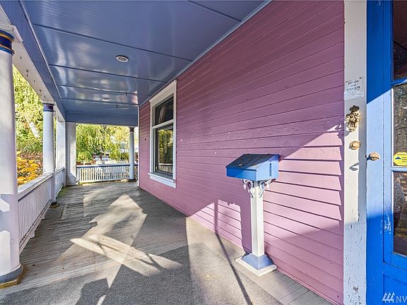 2nd image of 704 N Washington Ave