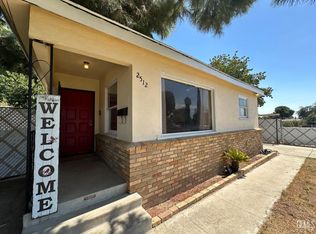 2512 Charleston Dr, Bakersfield, CA