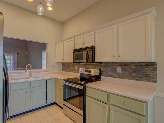4th image of 4091 Muirfield Dr