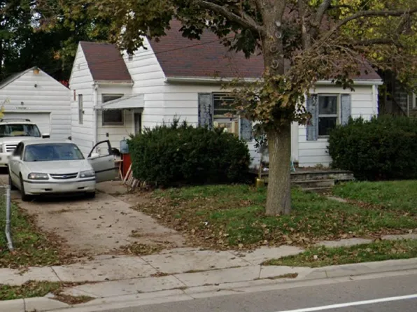 1216 W Mount Hope Ave, Lansing, MI 48910