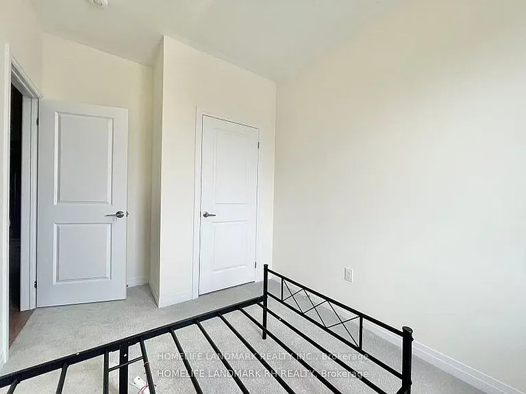 11409 Leslie St — Photo 11