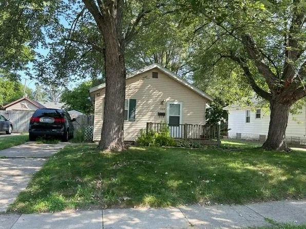 1109 Arlington St NE, Grand Rapids, MI 49505