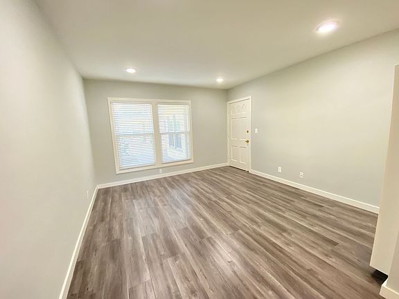 5th image of 3565 S Sepulveda Blvd Unit 6