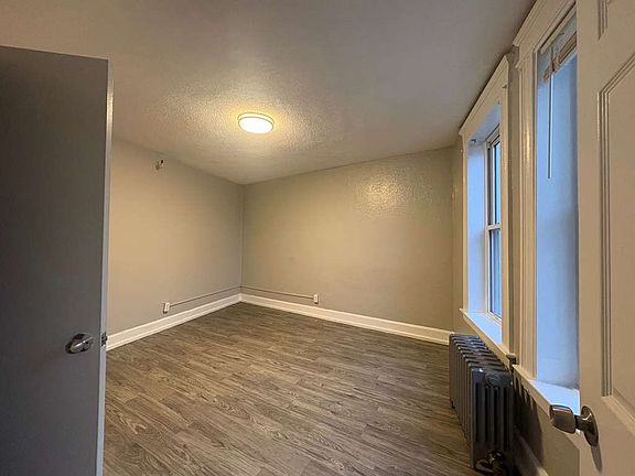 4th image of 354 W Main St #312