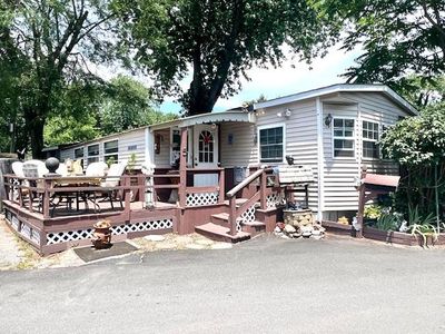 5 Elm Avenue, Bay Shore, NY, 11706