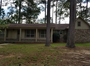 16 Katherine St, Laurel, MS 39440