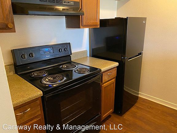 4th image of 5705 E Texas St APT 118