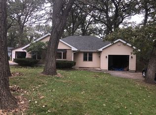 3008 Charlotte Ave, McHenry, IL 60050