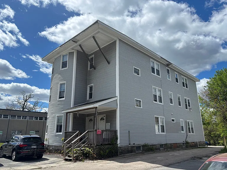 189 Grove St #3 — Photo 1