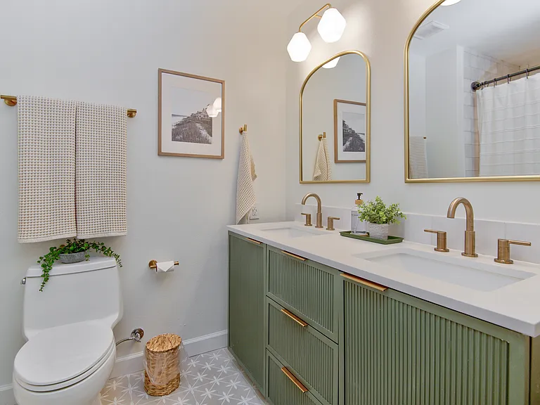 412 Hunters Rd — Photo 29