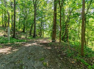 2019 7th Street Rd, New kensington, PA 15068