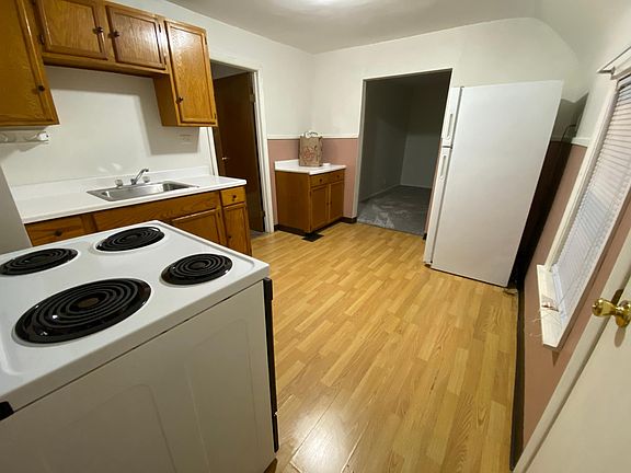 5th image of 67 2nd Ave #2