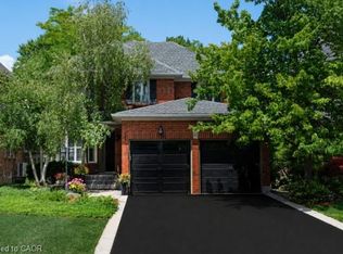 12 Pinto Dr, Ancaster, ON L9K1L1