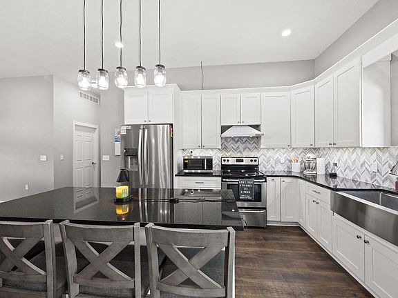 3rd image of 7757 S Terra Nova Dr