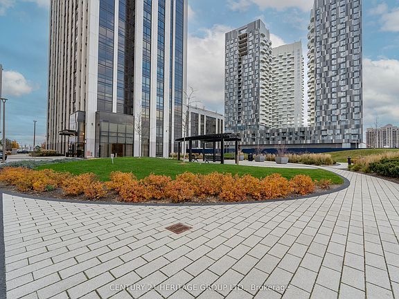 2nd image of 9075 Jane St #Penthouse 02