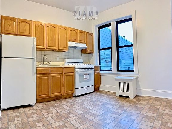 4th image of 6612 13th Ave APT 9