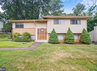 6205 Brightlea Dr, Lanham, MD