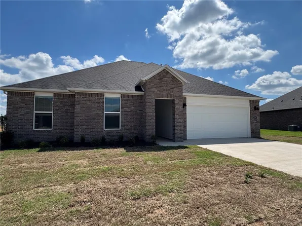 507 W Gosling Isle, Farmington, AR 72730