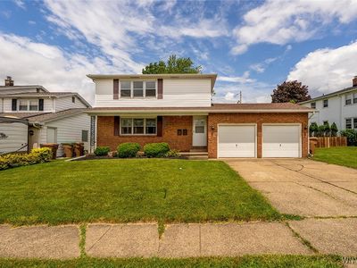 236 N Seine Dr, Cheektowaga, NY, 14227