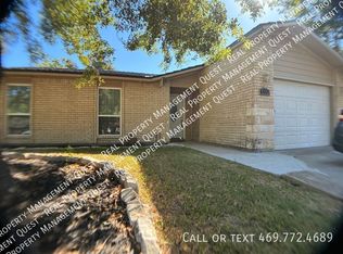 802 Netherland Dr, Arlington, TX 76017
