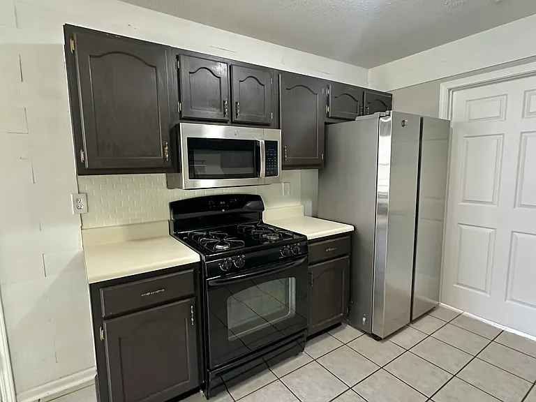 2717 Timbermist Dr — Photo 9