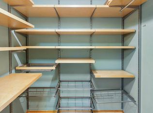 307 Walnut St APT 5, Saint Paul, MN 55102