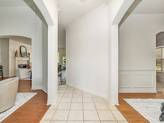 3rd image of 3308 Sedona Ln