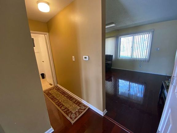 2nd image of 1345 Court Leona #1345