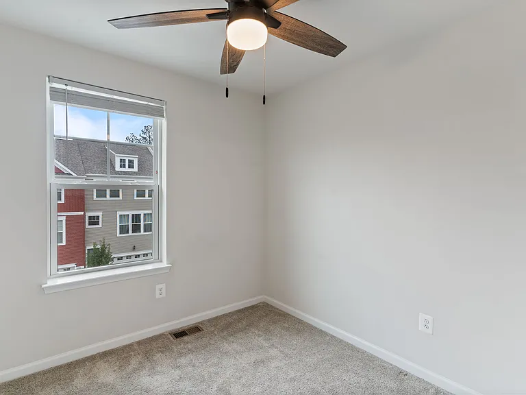 23450 Sugar Pine Ln — Photo 12
