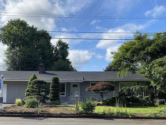 3rd image of 3103 NE Littler Way