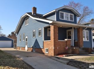 306 E Forrest Hill Ave, Peoria, IL