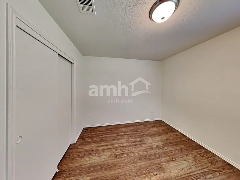 3427 Apache Meadows Dr — Photo 10