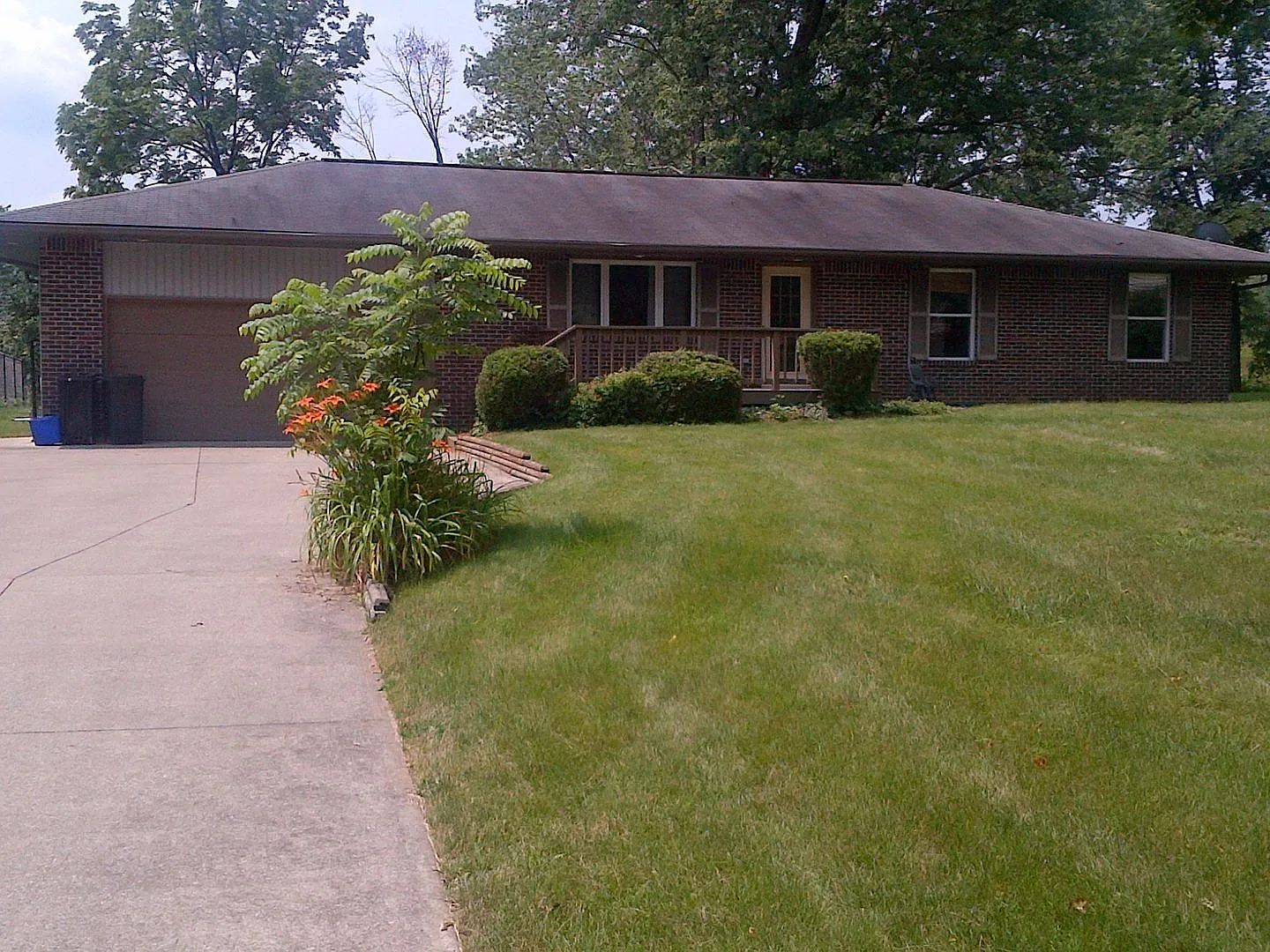 NEWLY Renovated 3 BED/2 BA Home! — Photo 2