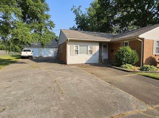 1516 Continental Dr, Evansville, IN 47715