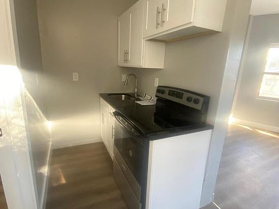 5th image of 667 Nepperhan Ave APT 1