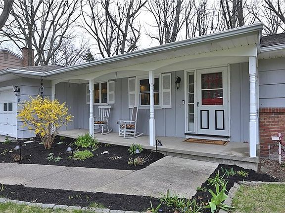 2nd image of 16 Pittsford Manor Ln
