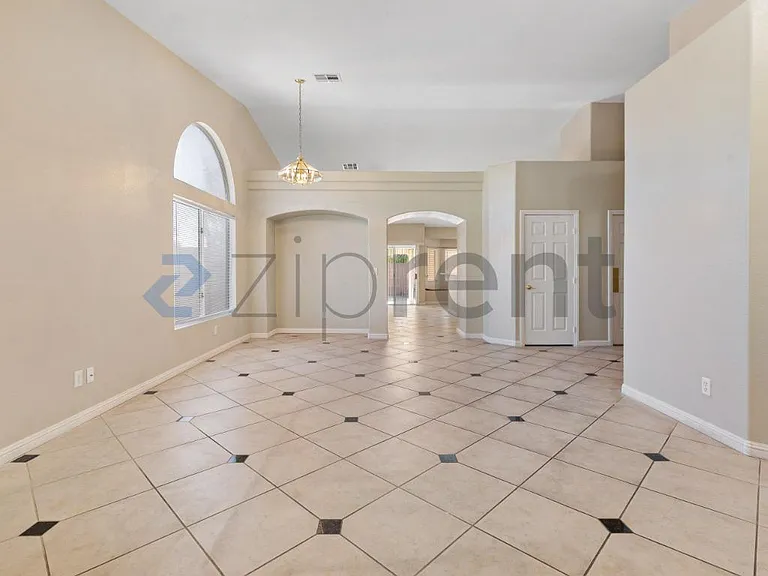 1158 Mirage Lake St — Photo 6