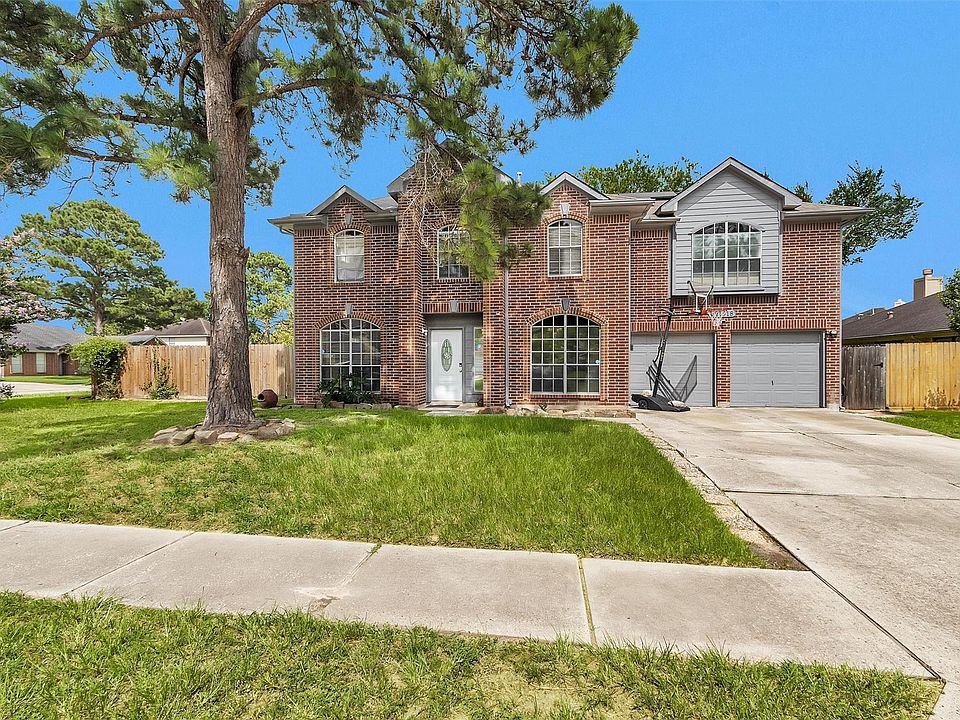 1st image of 21618 Nottinghill Dr