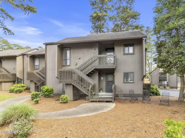 800 Saint Andrews Dr Unit 205, Pinehurst, NC 28374
