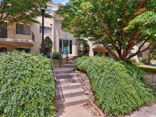 10524 Weymouth St, Bethesda, MD