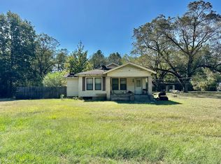 2746 Phillips Hill Rd, Columbus, MS 39702