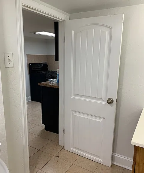 204 Division St #208 — Photo 4
