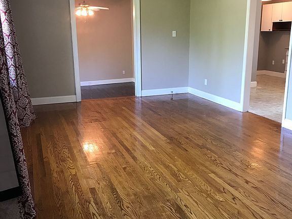 2nd image of 3426 June St