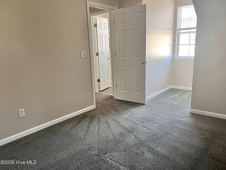 4068 Winds Ridge Dr — Photo 9