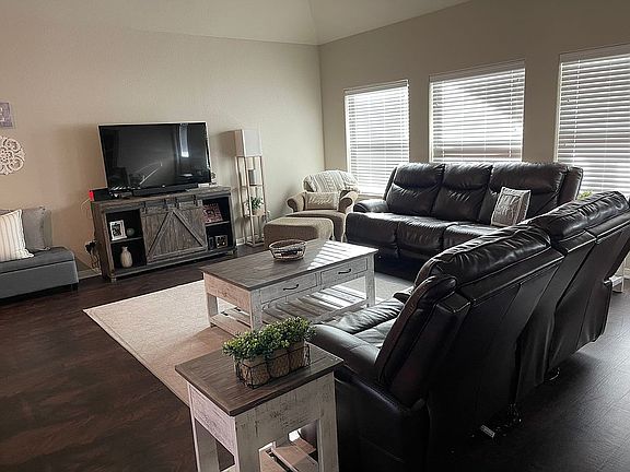 4th image of 330 Brushy Crk